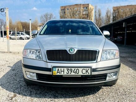 Шкода Октавия 2007 в Каменское - Днепродзержинск на Automoto.ua Серый Шкода Октавия, объемом двигателя 16 л и пробегом 31 тыс. км за 11000 $, фото 1 на Automoto.ua