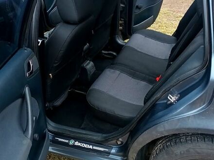 Шкода Октавія 2007 у Луцьку на Automoto.ua Сірий Шкода Октавія, об'ємом двигуна 1.9 л та пробігом 280 тис. км за 5000 $, фото 1 на Automoto.ua