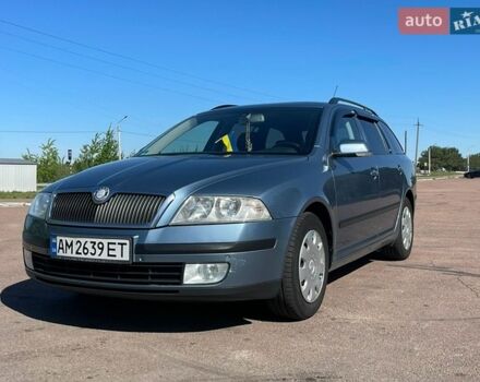 Серый Шкода Октавия, объемом двигателя 1.6 л и пробегом 217 тыс. км за 7900 $, фото 1 на Automoto.ua