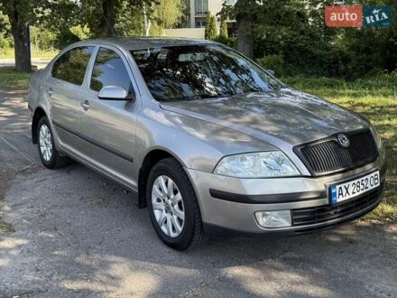 Шкода Октавія 2007 у Харкові на Automoto.ua Сірий Шкода Октавія, об'ємом двигуна 1.6 л та пробігом 245 тис. км за 5950 $, фото 1 на Automoto.ua