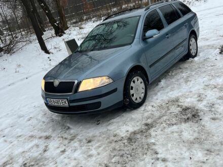 Серый Шкода Октавия, объемом двигателя 1.6 л и пробегом 278 тыс. км за 5599 $, фото 1 на Automoto.ua