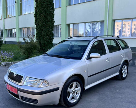 Серый Шкода Октавия, объемом двигателя 1.6 л и пробегом 235 тыс. км за 5600 $, фото 1 на Automoto.ua