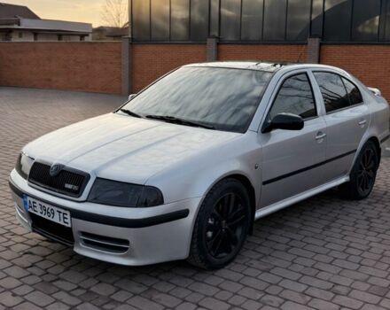 Серый Шкода Октавия, объемом двигателя 1.8 л и пробегом 198 тыс. км за 6200 $, фото 1 на Automoto.ua