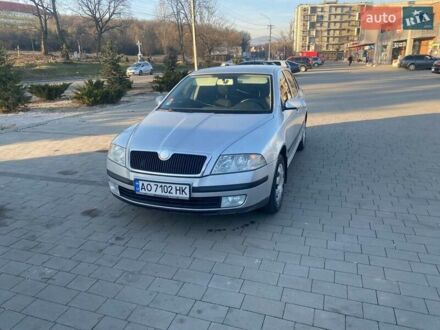 Шкода Октавия 2007 в Ужгороде на Automoto.ua Серый Шкода Октавия, объемом двигателя 0 л и пробегом 309 тыс. км за 4500 $, фото 1 на Automoto.ua
