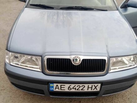 Сірий Шкода Октавія, об'ємом двигуна 1.6 л та пробігом 300 тис. км за 5500 $, фото 1 на Automoto.ua