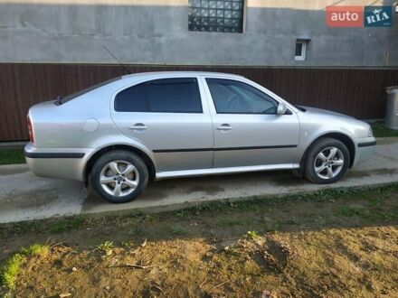 Шкода Октавія 2007 у Іршава на Automoto.ua Сірий Шкода Октавія, об'ємом двигуна 1.6 л та пробігом 197 тис. км за 5400 $, фото 1 на Automoto.ua