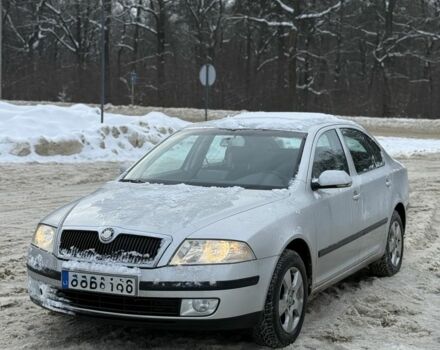 Серый Шкода Октавия, объемом двигателя 0 л и пробегом 300 тыс. км за 2950 $, фото 1 на Automoto.ua