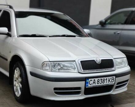 Серый Шкода Октавия, объемом двигателя 1.6 л и пробегом 230 тыс. км за 6000 $, фото 1 на Automoto.ua