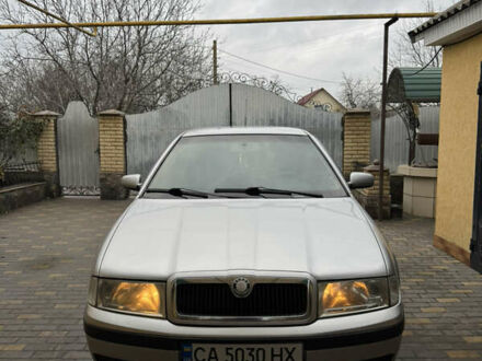 Серый Шкода Октавия, объемом двигателя 1.6 л и пробегом 240 тыс. км за 4500 $, фото 1 на Automoto.ua
