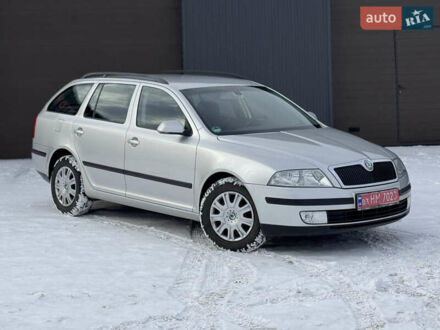 Серый Шкода Октавия, объемом двигателя 1.6 л и пробегом 207 тыс. км за 6799 $, фото 1 на Automoto.ua