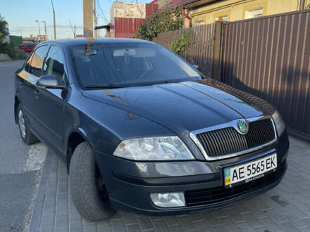 Шкода Октавия 2007 в Новомосковске на Automoto.ua Серый Шкода Октавия, объемом двигателя 1.6 л и пробегом 220 тыс. км за 6300 $, фото 1 на Automoto.ua