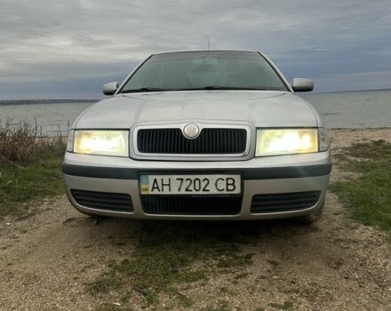 Сірий Шкода Октавія, об'ємом двигуна 1.6 л та пробігом 300 тис. км за 5600 $, фото 1 на Automoto.ua