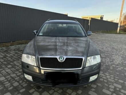 Сірий Шкода Октавія, об'ємом двигуна 1.9 л та пробігом 300 тис. км за 1950 $, фото 1 на Automoto.ua