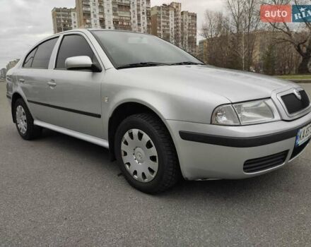 Серый Шкода Октавия, объемом двигателя 1.6 л и пробегом 152 тыс. км за 5700 $, фото 1 на Automoto.ua