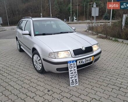 Сірий Шкода Октавія, об'ємом двигуна 1.6 л та пробігом 198 тис. км за 5400 $, фото 1 на Automoto.ua