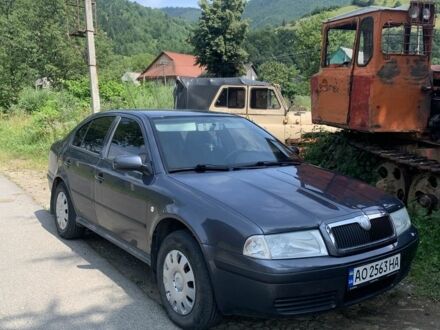 Шкода Октавия 2007 в Тячеве на Automoto.ua Серый Шкода Октавия, объемом двигателя 1.6 л и пробегом 245 тыс. км за 4200 $, фото 1 на Automoto.ua