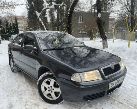 Серый Шкода Октавия, объемом двигателя 0 л и пробегом 311 тыс. км за 4650 $, фото 1 на Automoto.ua