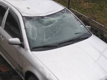 Серый Шкода Октавия, объемом двигателя 1.6 л и пробегом 260 тыс. км за 3200 $, фото 1 на Automoto.ua