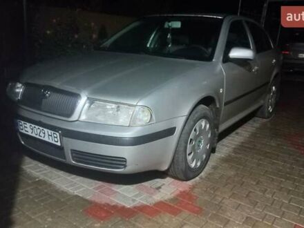 Серый Шкода Октавия, объемом двигателя 1.6 л и пробегом 385 тыс. км за 5200 $, фото 1 на Automoto.ua