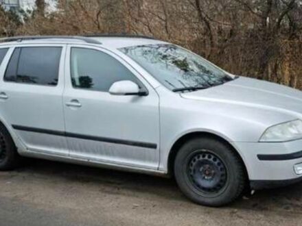 Серый Шкода Октавия, объемом двигателя 2 л и пробегом 299 тыс. км за 3300 $, фото 1 на Automoto.ua