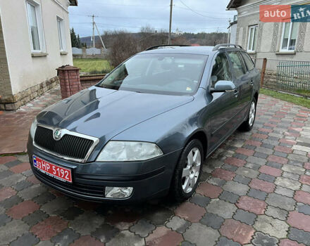 Сірий Шкода Октавія, об'ємом двигуна 1.6 л та пробігом 180 тис. км за 5999 $, фото 1 на Automoto.ua