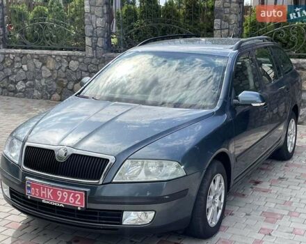 Серый Шкода Октавия, объемом двигателя 1.6 л и пробегом 213 тыс. км за 6100 $, фото 1 на Automoto.ua