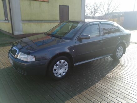 Серый Шкода Октавия, объемом двигателя 1.6 л и пробегом 223 тыс. км за 4550 $, фото 1 на Automoto.ua