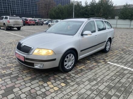 Серый Шкода Октавия, объемом двигателя 1.6 л и пробегом 206 тыс. км за 6450 $, фото 1 на Automoto.ua