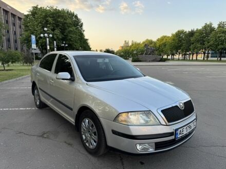 Шкода Октавія 2007 у Кривому Розі на Automoto.ua Сірий Шкода Октавія, об'ємом двигуна 1.6 л та пробігом 220 тис. км за 5450 $, фото 1 на Automoto.ua