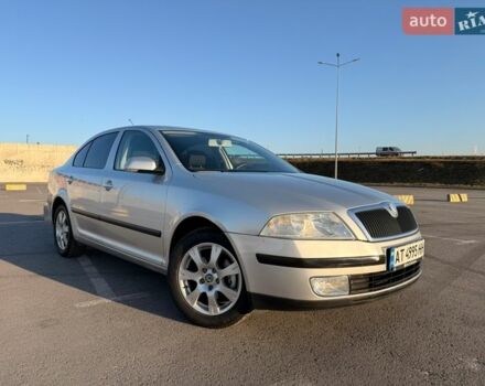 Серый Шкода Октавия, объемом двигателя 1.6 л и пробегом 208 тыс. км за 4900 $, фото 1 на Automoto.ua