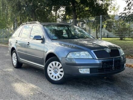 Сірий Шкода Октавія, об'ємом двигуна 2 л та пробігом 226 тис. км за 3500 $, фото 1 на Automoto.ua