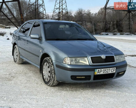 Серый Шкода Октавия, объемом двигателя 1.6 л и пробегом 196 тыс. км за 6200 $, фото 1 на Automoto.ua