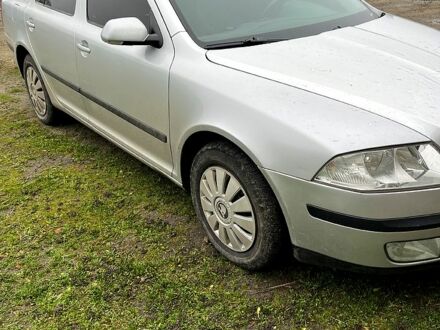 Серый Шкода Октавия, объемом двигателя 2 л и пробегом 275 тыс. км за 5500 $, фото 1 на Automoto.ua