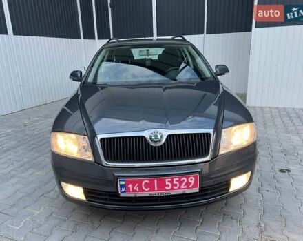 Серый Шкода Октавия, объемом двигателя 1.6 л и пробегом 187 тыс. км за 7600 $, фото 1 на Automoto.ua