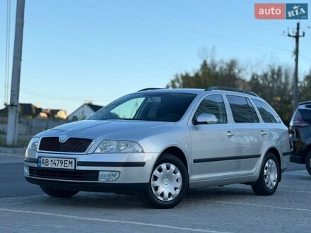 Серый Шкода Октавия, объемом двигателя 1.6 л и пробегом 227 тыс. км за 5999 $, фото 1 на Automoto.ua