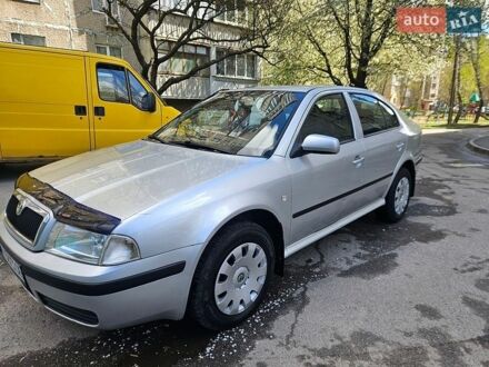 Серый Шкода Октавия, объемом двигателя 1.6 л и пробегом 290 тыс. км за 4600 $, фото 1 на Automoto.ua