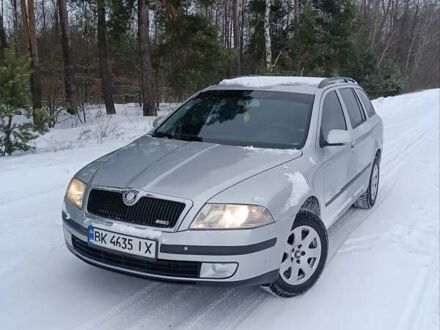 Сірий Шкода Октавія, об'ємом двигуна 1.9 л та пробігом 330 тис. км за 5600 $, фото 1 на Automoto.ua