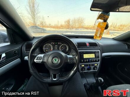 Сірий Шкода Октавія, об'ємом двигуна 2 л та пробігом 30000 тис. км за 6500 $, фото 1 на Automoto.ua