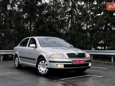 Серый Шкода Октавия, объемом двигателя 1.6 л и пробегом 197 тыс. км за 6999 $, фото 1 на Automoto.ua