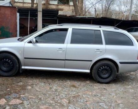 Серый Шкода Октавия, объемом двигателя 1.6 л и пробегом 179 тыс. км за 5500 $, фото 1 на Automoto.ua