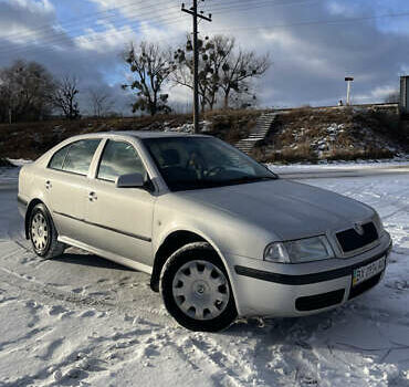 Сірий Шкода Октавія, об'ємом двигуна 1.6 л та пробігом 252 тис. км за 4650 $, фото 1 на Automoto.ua