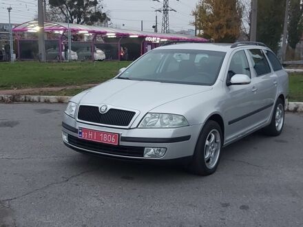 Серый Шкода Октавия, объемом двигателя 0 л и пробегом 196 тыс. км за 6500 $, фото 1 на Automoto.ua