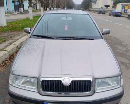 Серый Шкода Октавия, объемом двигателя 1.6 л и пробегом 285 тыс. км за 5600 $, фото 1 на Automoto.ua