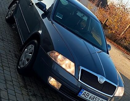 Серый Шкода Октавия, объемом двигателя 1.6 л и пробегом 240 тыс. км за 4228 $, фото 1 на Automoto.ua