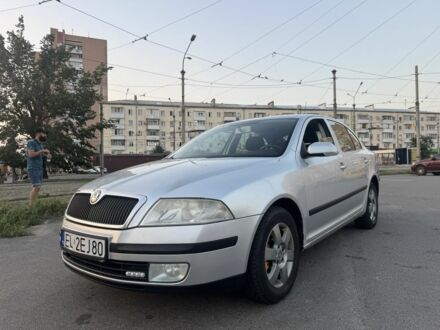 Шкода Октавия 2008 в Харькове на Automoto.ua Серый Шкода Октавия, объемом двигателя 2 л и пробегом 360 тыс. км за 2900 $, фото 1 на Automoto.ua