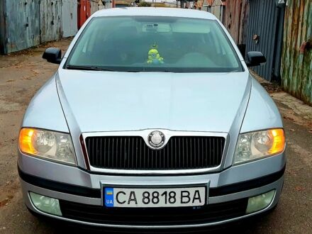 Шкода Октавия 2008 в Черкассах на Automoto.ua Серый Шкода Октавия, объемом двигателя 19 л и пробегом 374 тыс. км за 5800 $, фото 1 на Automoto.ua