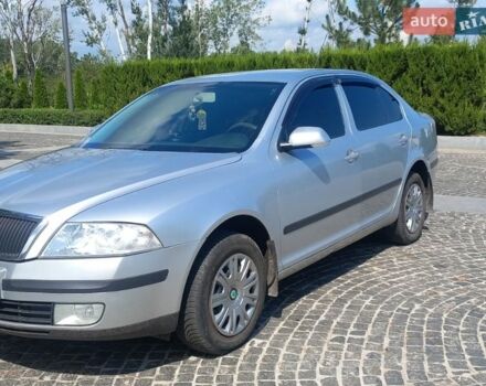 Серый Шкода Октавия, объемом двигателя 2 л и пробегом 183 тыс. км за 6500 $, фото 1 на Automoto.ua