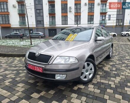 Серый Шкода Октавия, объемом двигателя 1.6 л и пробегом 187 тыс. км за 6450 $, фото 1 на Automoto.ua