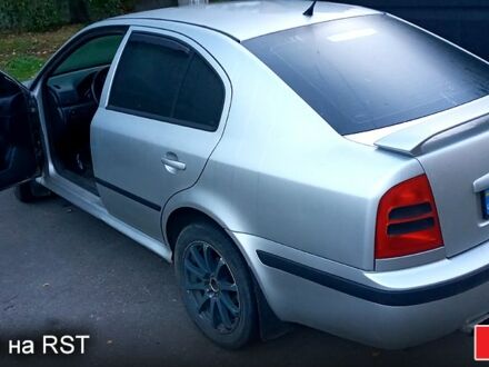 Сірий Шкода Октавія, об'ємом двигуна 1.8 л та пробігом 281 тис. км за 4999 $, фото 1 на Automoto.ua