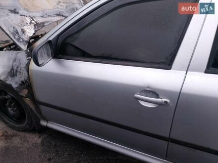 Шкода Октавия 2008 в Горишние Плавни (Комсомольск) на Automoto.ua Серый Шкода Октавия, объемом двигателя 1.6 л и пробегом 265 тыс. км за 1800 $, фото 1 на Automoto.ua